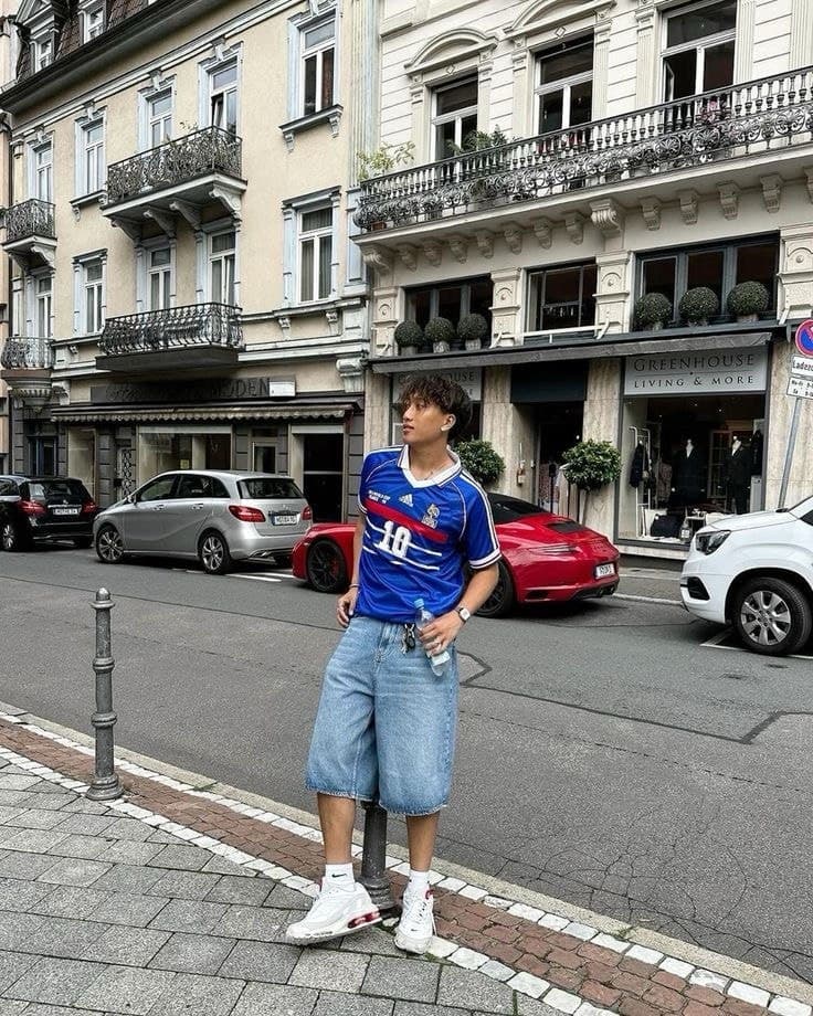 Look total look con maglia da calcio retro Goal Mania