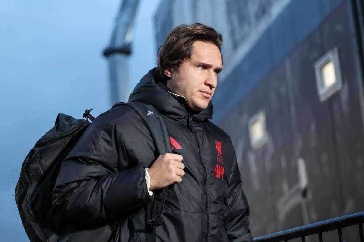 Chiesa-Inter, il colpo last minute di Chivu che infiamma il mercato